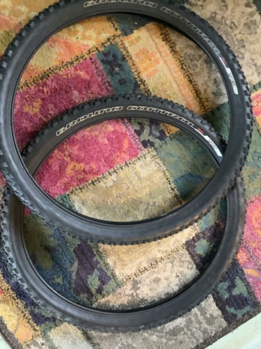Pair 2 1 specialized - x, 2.1